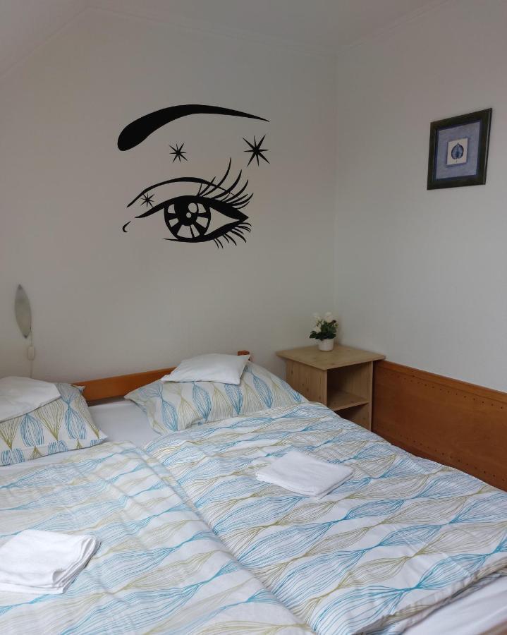 גיולה Apartmancentrum מראה חיצוני תמונה